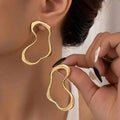 Fashionable Personality Simple and Cool Style Heart-shaped Irregular Line Earrings