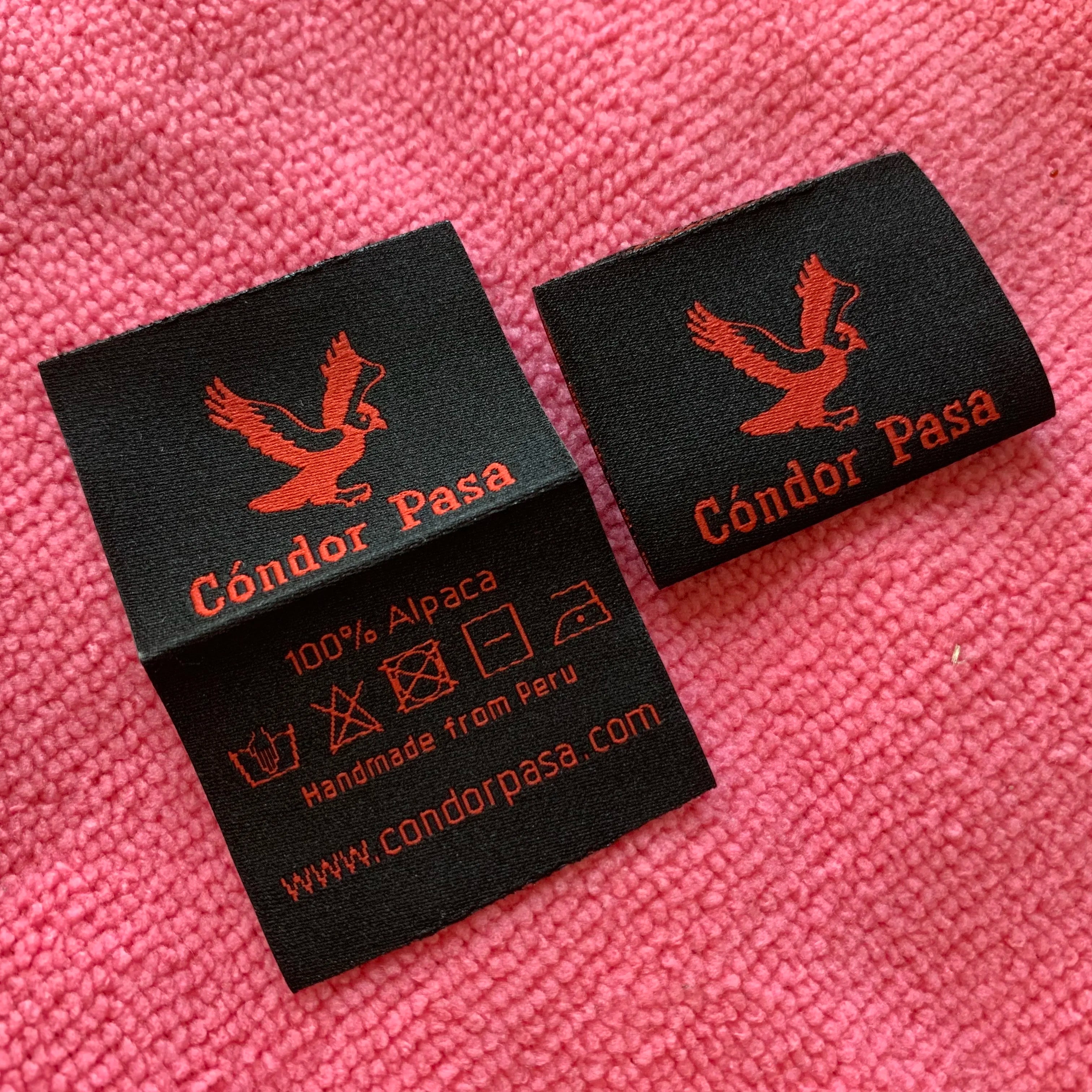 Middle Fold Comfortable Sewing Damask Woven Labellow Cost Textile Neck Shirt Label