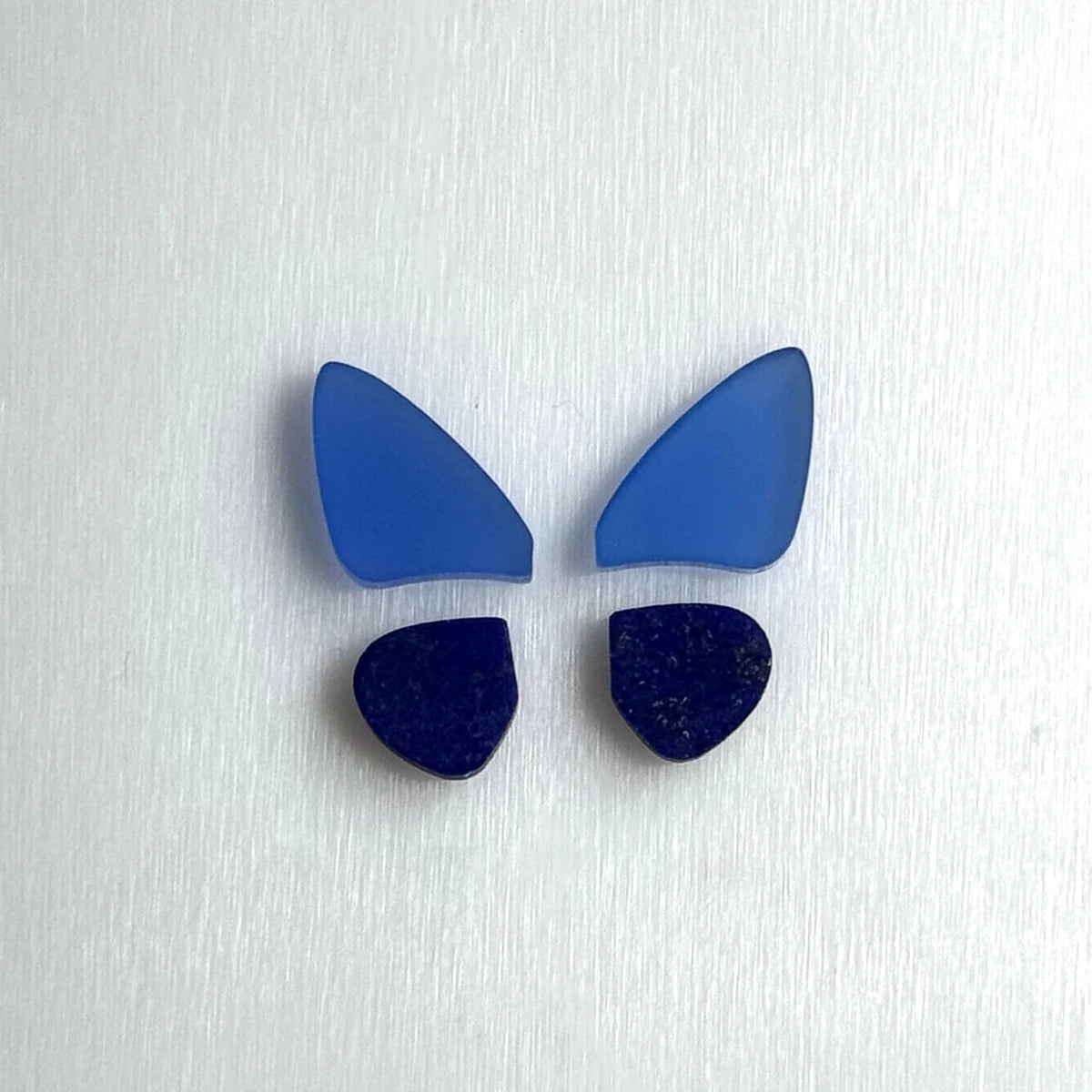 Natural Blue Agate Lapis Butterfly White Mother of Pear Shell Flower Red Agate Ladybug Gemstones for Jewelry Making