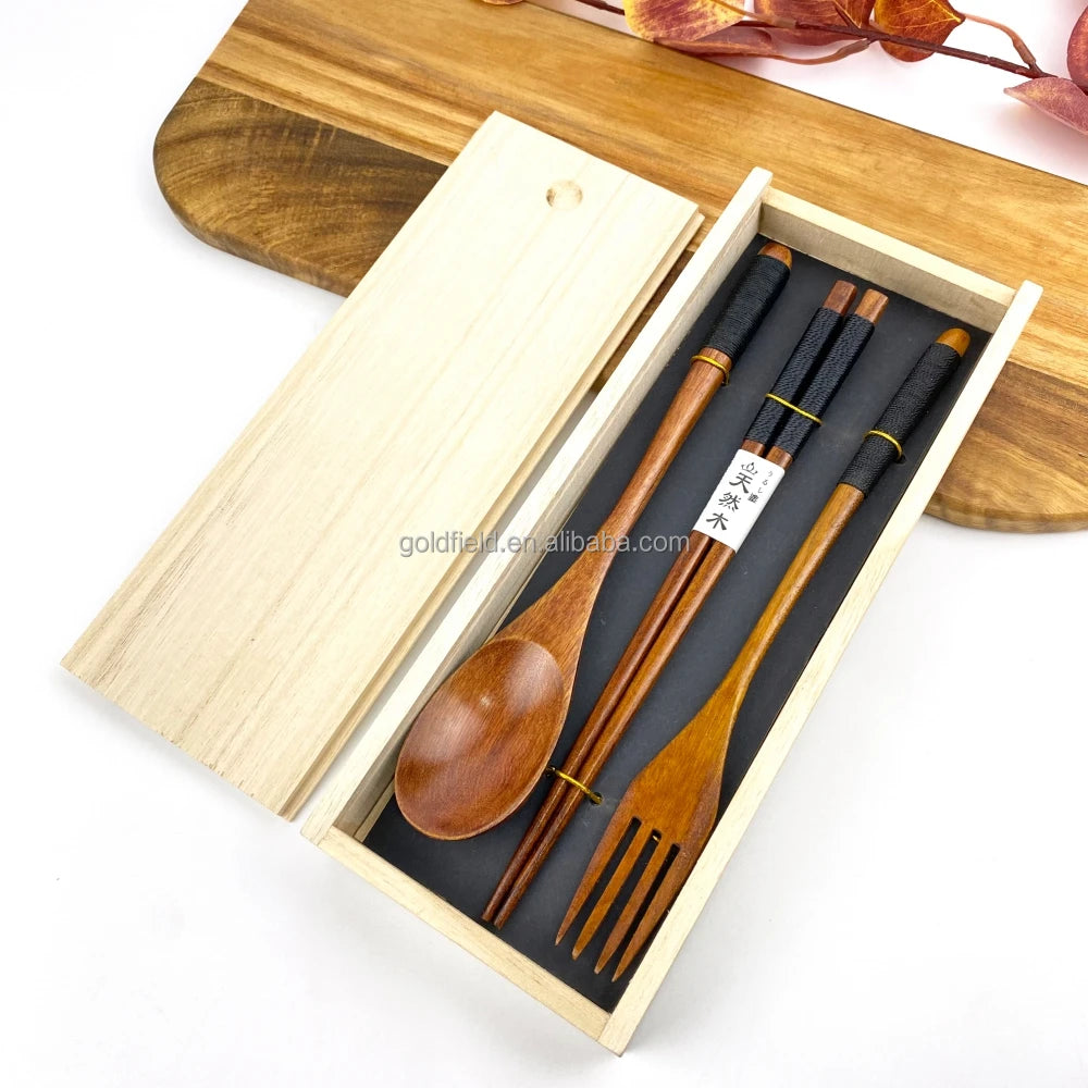 Wholesale Food Grade Material Custom Wire Binding Design Wood Chopsticks Spoon Fork Set