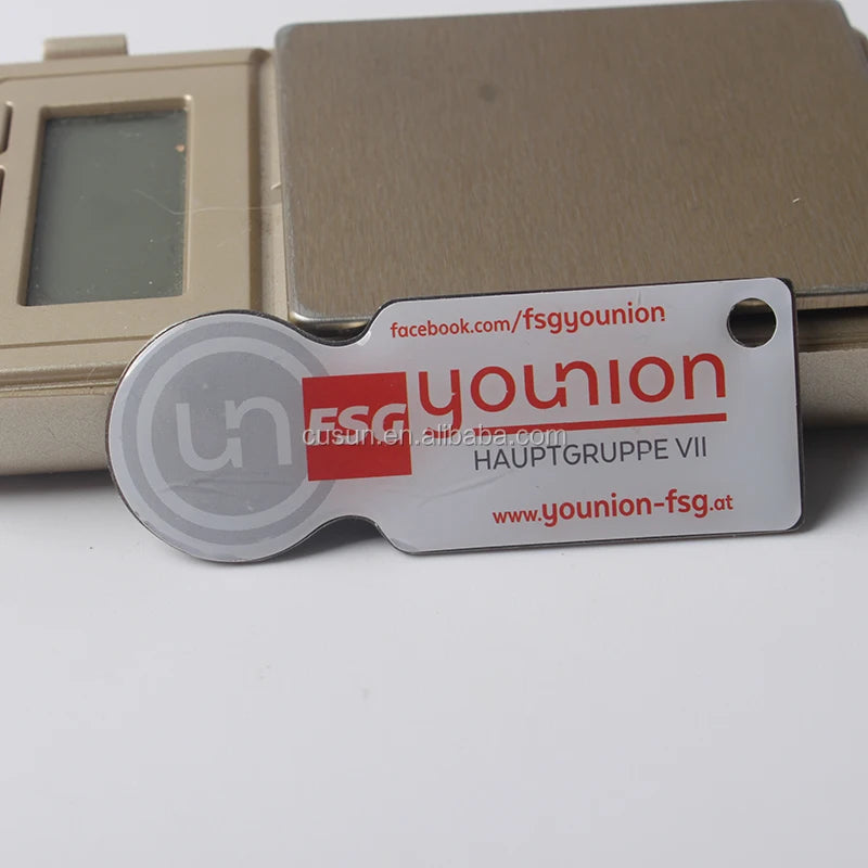 Custom Design Metal Keyring Supermarket Shopping Cart Chip
