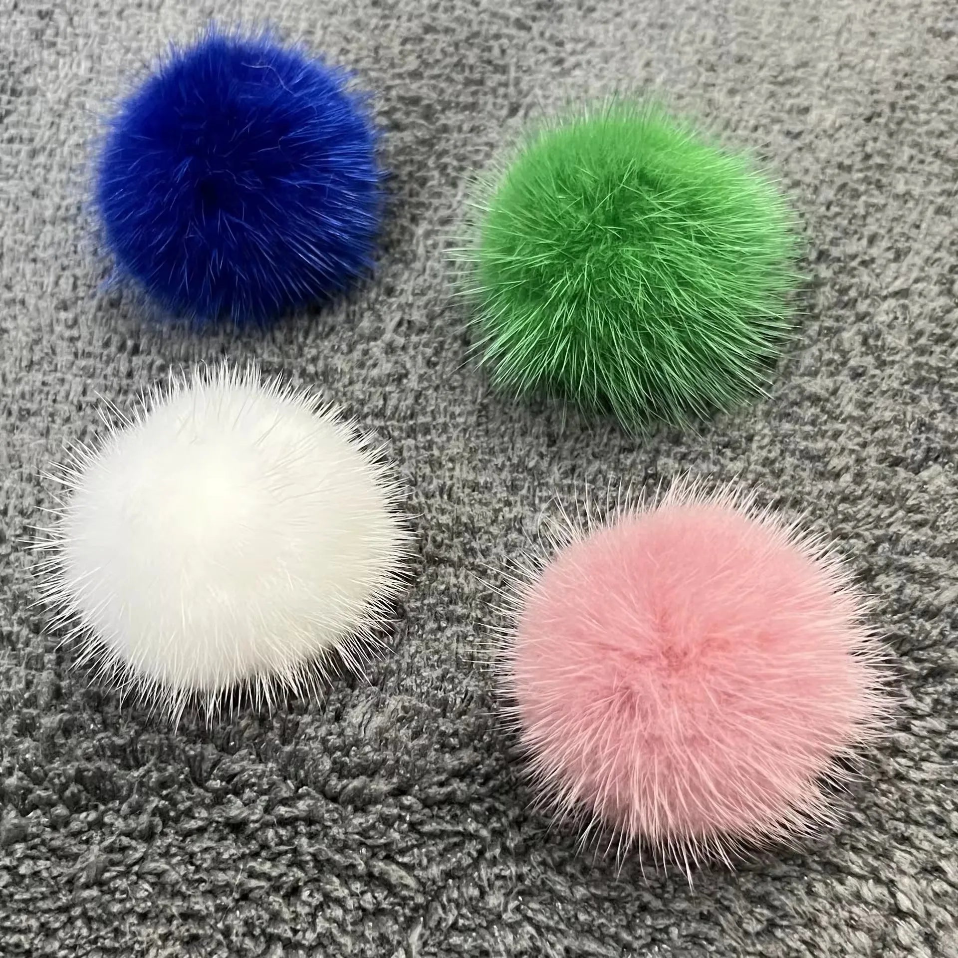 New Fuzzy 30mm Faux Mink Fur Ball Pompoms for Rings Keychains Shoes Hair Clip Hats DIY Handmade Jewelry Accessories