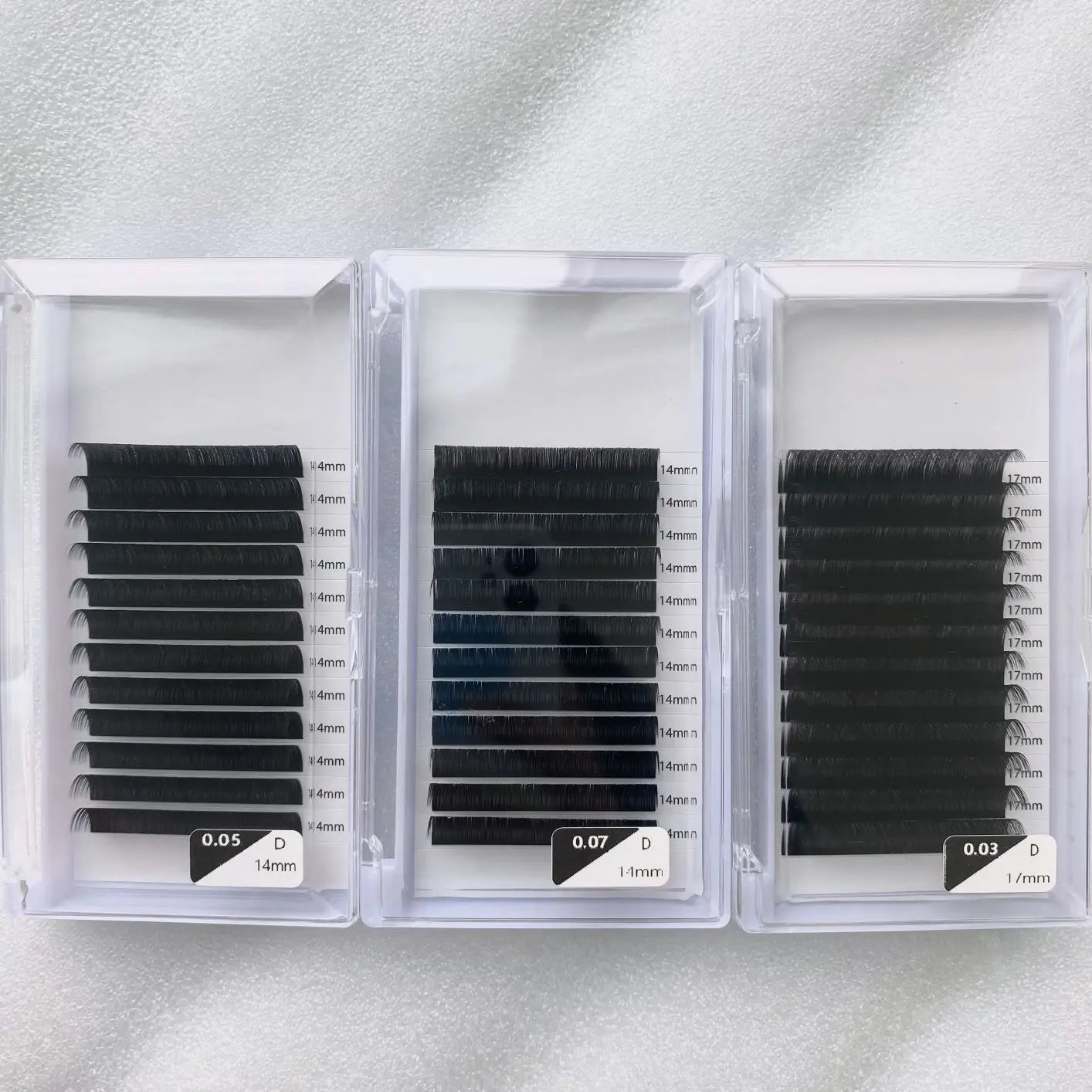 Wholesale Vegan Matte Black Volume Eyelash Extensions 0.03 0.05 0.07 0.15 Cashmere Lash Trays for Lash Grafting