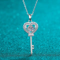 925 Silver Excellent Cut D Color Pass Diamond Test 0.5 Carat D Color Moissanite Crown Key Pendant Necklace Gemstone Chain