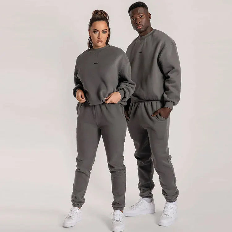 China Manufacturer Designer Custom Embroidered Hoodies Set Unisex Hoodies Jogger Sweatsuit Sweatpants Set