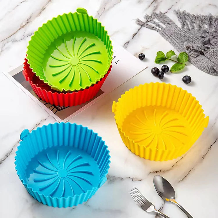 OEM&ODM  Kitchen Accessories Custom Multi-Functional Easy to Clean Non Stick Food Grade Silicone Air Fryer Liners