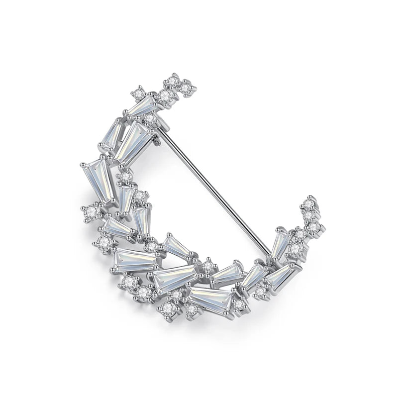 LUOTEEMI Moon Shape Cut Shiny a AA Cubic Zircon Brooch of Alloy for Cute Girl Jewelry Gift Design Wholesale