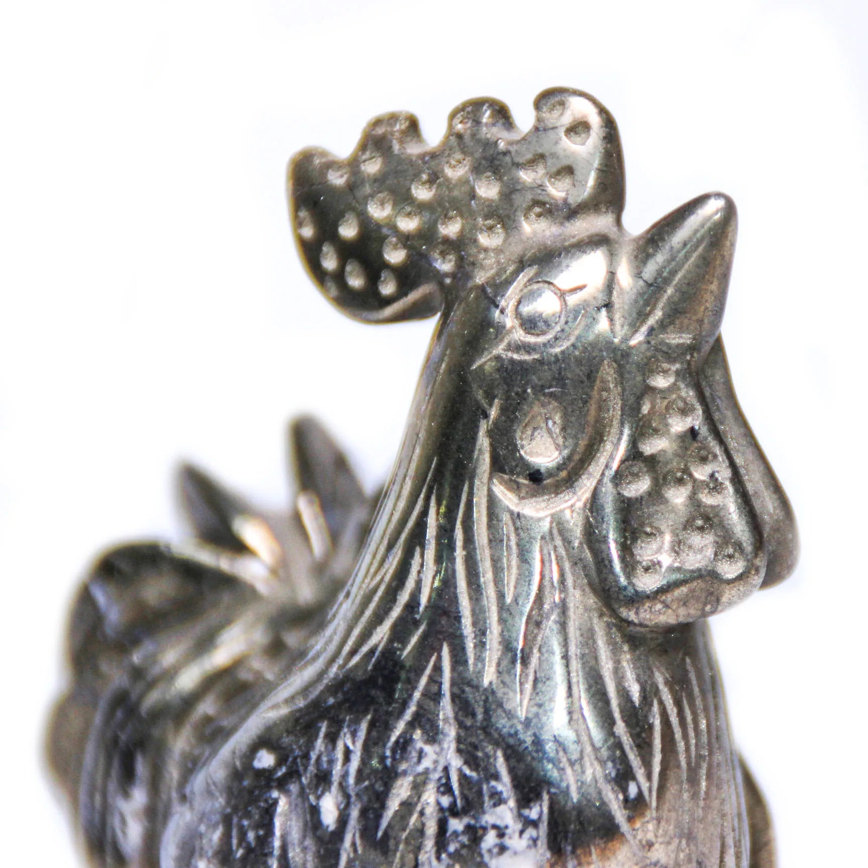 Huiying Hand carved 53*95mm stone gemstone pyrite cock statues