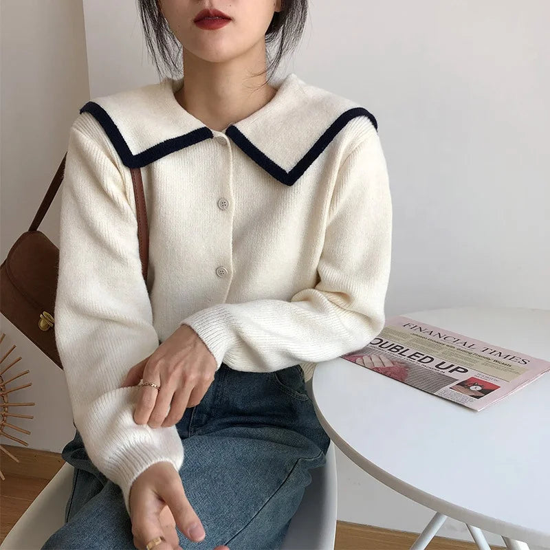OEM/ODM Custom Heavy Weight Knitted Crew Neck Cardigan Preppy Solid Splice Color Button Sweater Coat for Women Winter Season Top