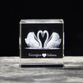 New Arrival Wedding Favor K9 Crystal Pure Swan Laser Engraved Cube for Wedding Party Guests Gifts