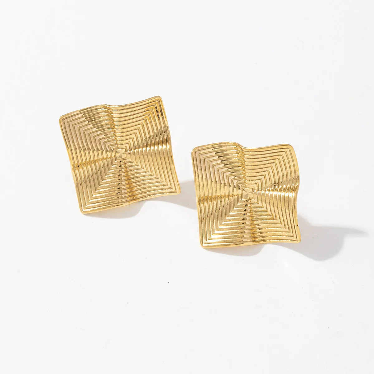 New Textured Waterproof Non-Tarnish Stainless Steel Vintage Gold Plated Women's Square Stud Earrings