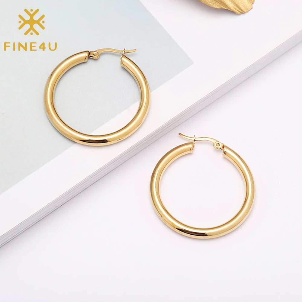 Fashion Accessories Big Stainless Steel Round Smooth Gold Plated Women Hoop Earrings
