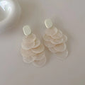 Wholesale Elegant Vintage Shell Drop Earrings for Women Oversized Chunky Fashion Jewelry-for Weddings and Parties