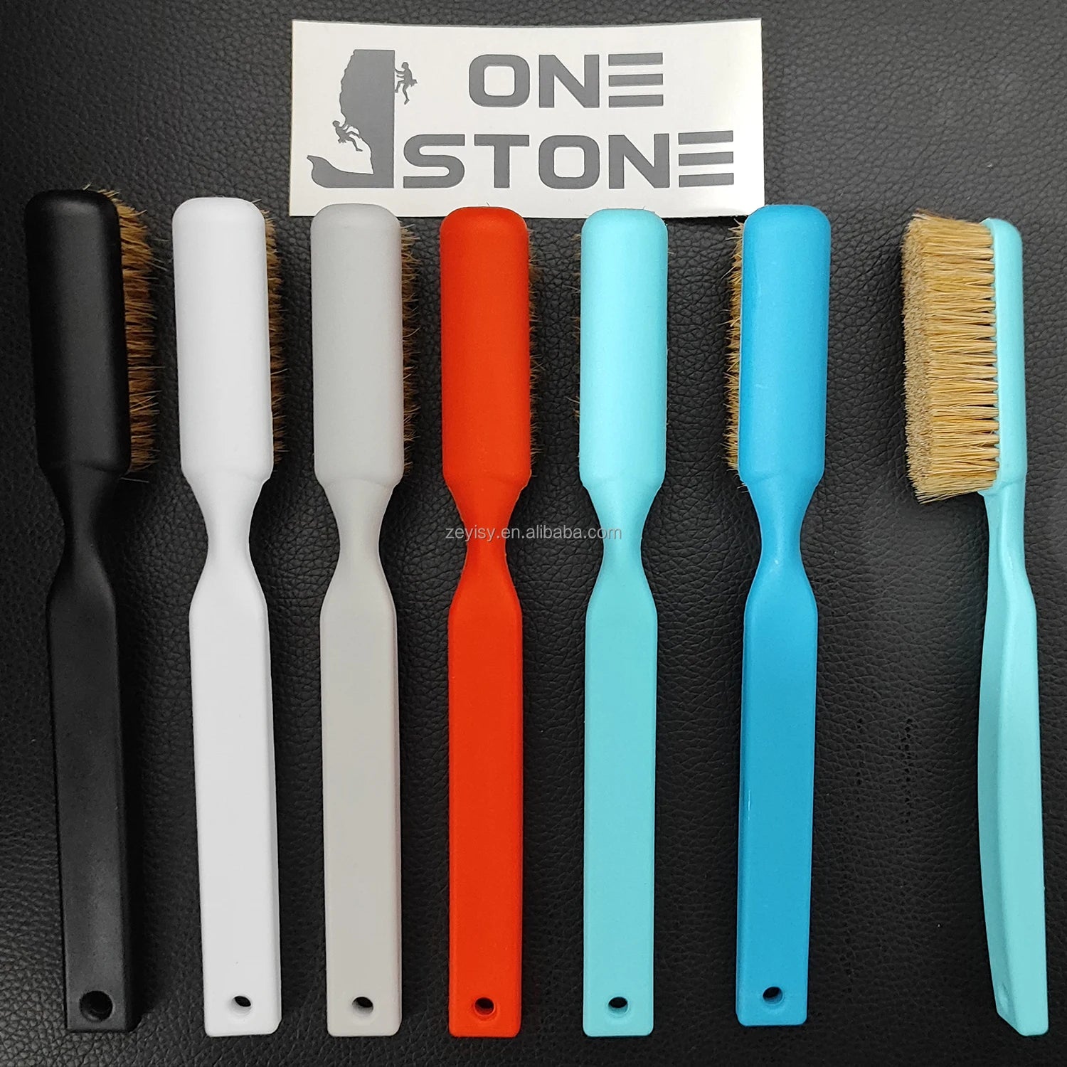 Rock Climbing Boar Hair Rock Climbing Brush with Ergonomic Handle  As Durable Cleaning Tool for Climbing Holds