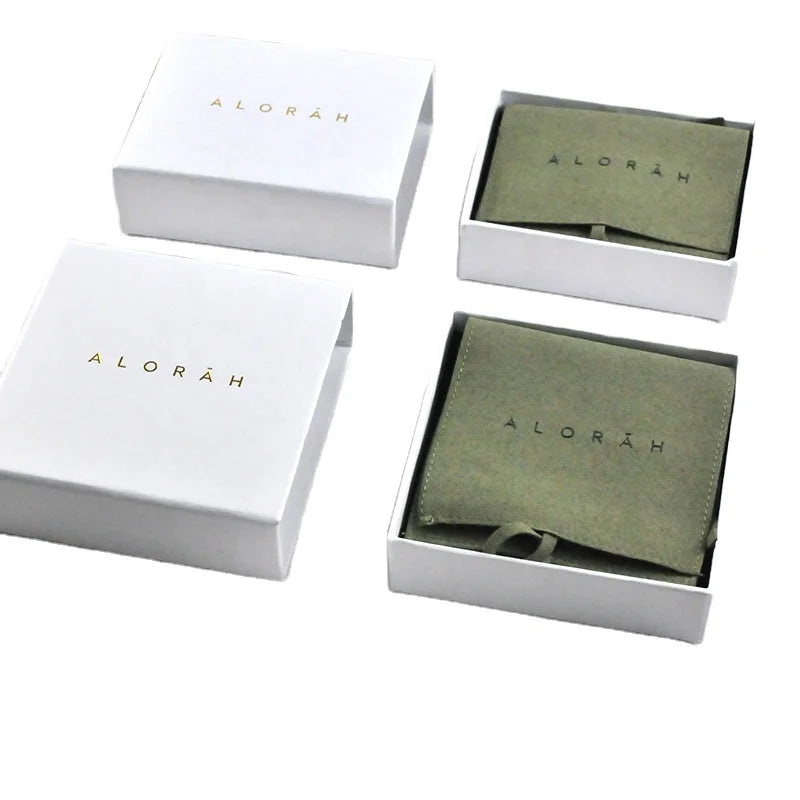 Hot Sale High-End Handmade Cardboard Custom Color 9*9*3cm Christmas Gift Box Exquisite Wholesale Special Offer