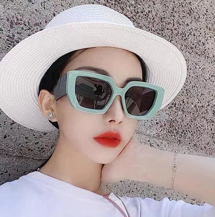 Luxury Retro Big Frame Glasses Shades Men Designer Sunglasses Trending Beige Eyewear Oversized Square Sunglasses
