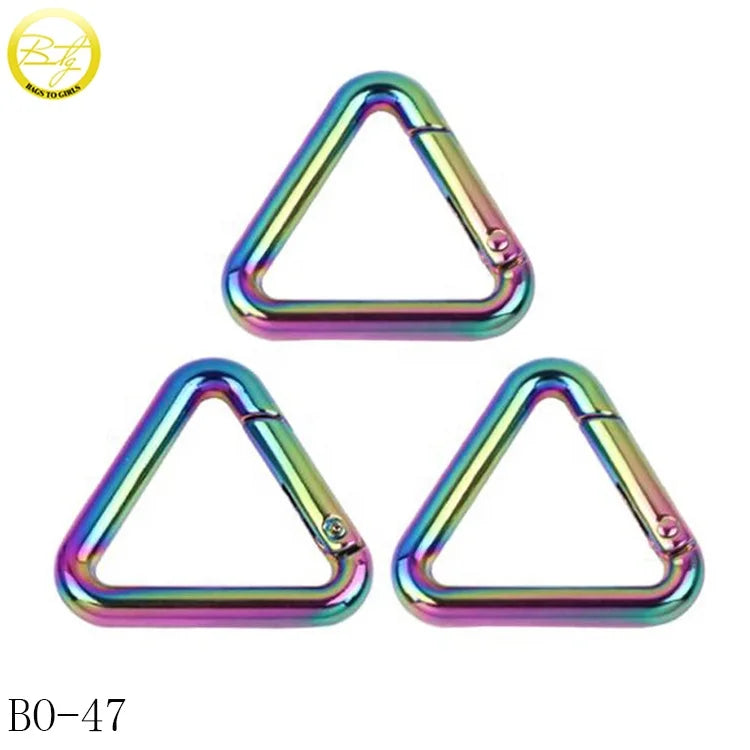 Wholesale Designer Handbags Brand Open O Buckle Triangle Shape Wallet Accessory rainbow Metal Keyrings