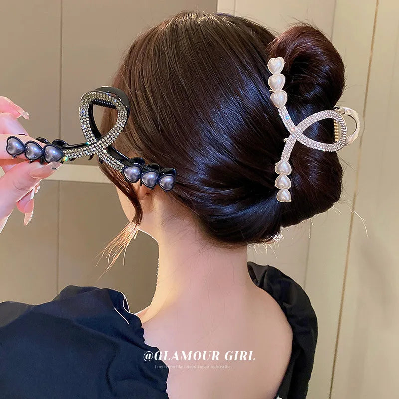Korean Pearl Wave Hollow Acrylic Bow Hair Clip Claw Girls Colorful Large Shark Hair Clip Female Matte Hair Claw Clips