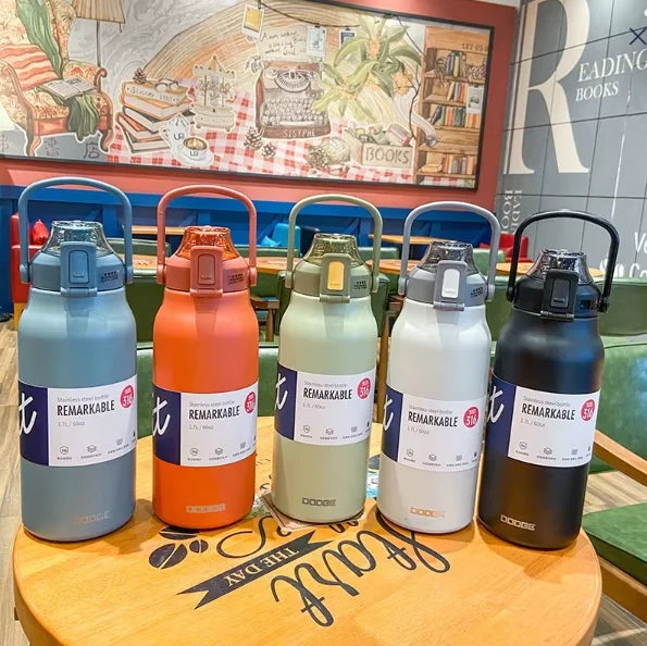 Large Capacity 1300ML/1700ML Double Wall Stainless Steel Bpa Free Outdoor GYM Water Bottle With Straw