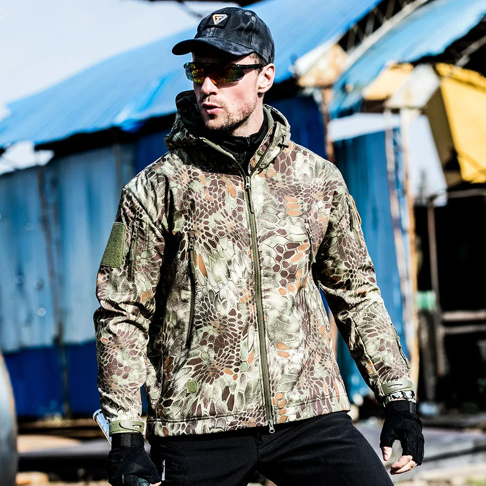 Soft Shell Python Camo Fleece Lined Outdoor Tactical Hunting and Fishing Jacket for Winter for Hunting and Fishing Activities