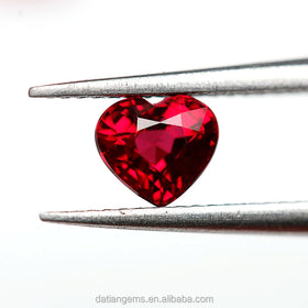 Natural Rubies Heart-shaped Bright Cut Rubies Natural Rubies Are Used Wholesale in Jewelry Making Factories