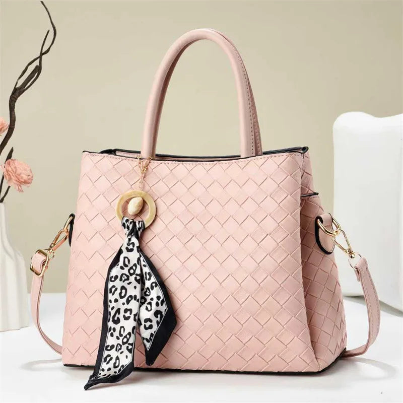 Factory Direct In-Stock Luxury Women's Large Capacity Shoulder Crossbody Handbag High-End Sense Zipper Polyester Model 22119