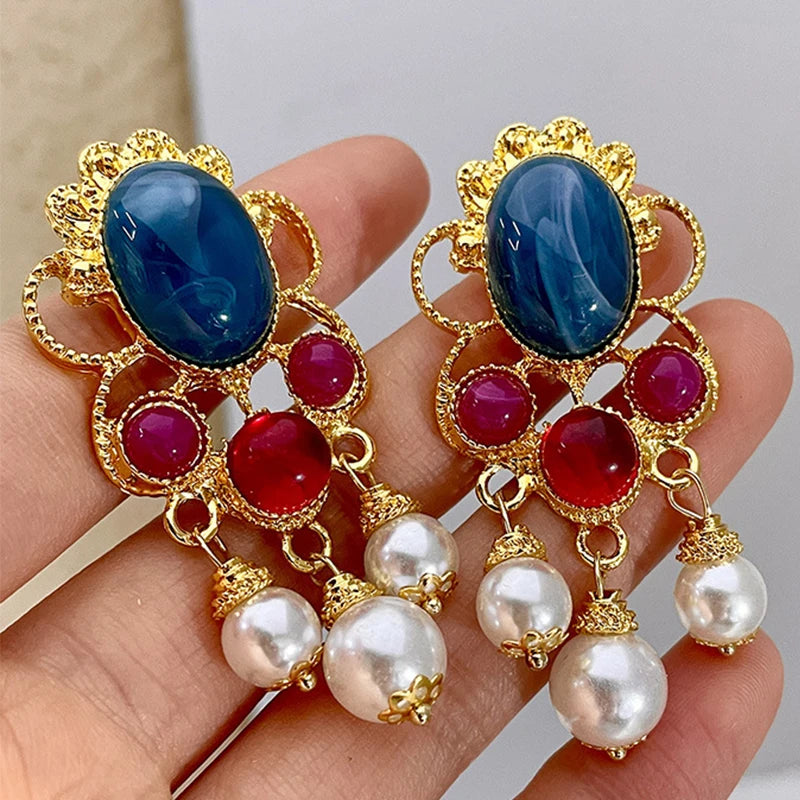 2023 New Arrival Fashion Jewelry Vintage Retro Design Luxury Pearl Earrings Palace Retro Long Tassel  Pearl Dangle Drop Earrings