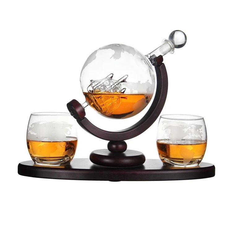 2022 Online Hot Sale 28OZ Glass Globe Decanter Barware Set Glass Whisky Decanter with Anciept Ship.