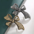 Fashionable and Personalized Bow Tie Lapel Flower - Vintage Rhinestone Brooch for Women Coat Anti-Slipping Decoration Manufact