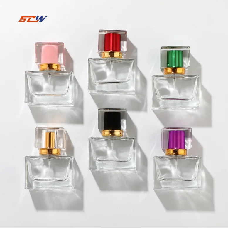 Wholesale Free Sample Customized 30ml 50ml  Refillable Empty Spray Luxury Perfume Glass Bottle