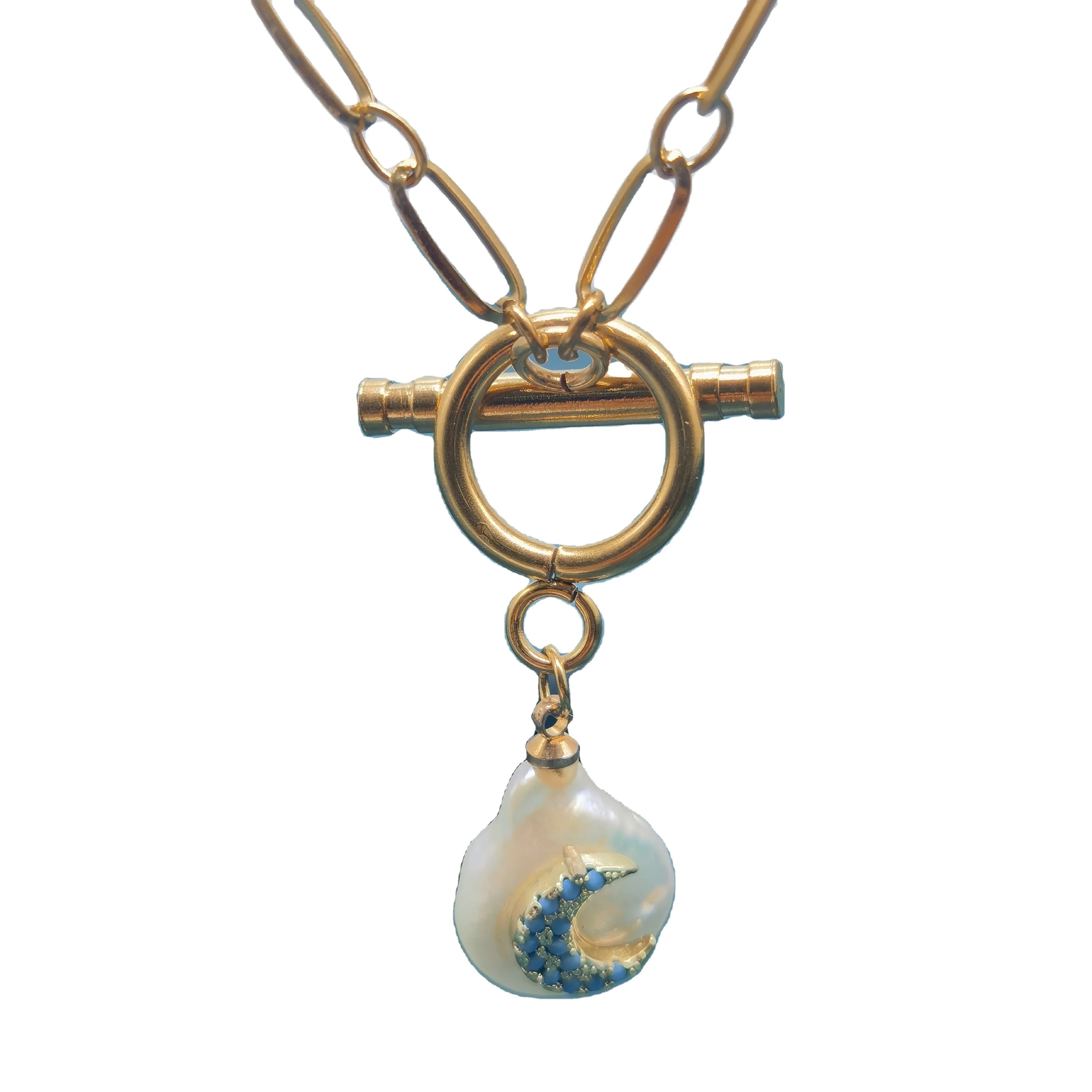 Fashionable Burgundy 18K Gold Plated Baroque New Pearl Combination with Diamond Blue Moon Pendant Necklace