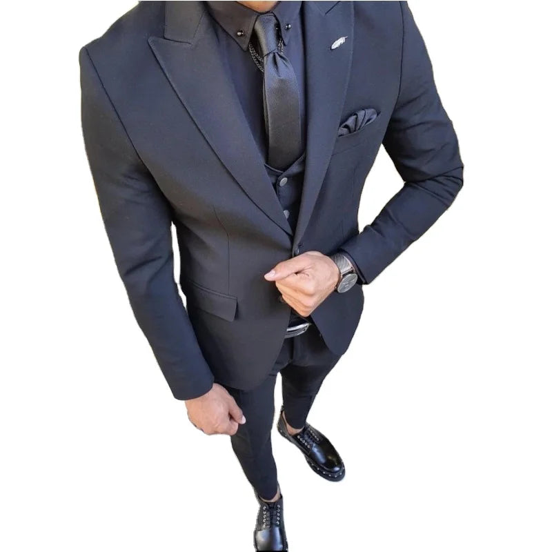New Arrival Plus Size Black Wedding Tuxedos Custom Made Formal Groom for Slim Fit Men Suits Prom Dinner 3 Pics Business Suits