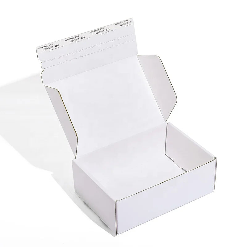 Factory Price 4-Layer Kraft Paper  Mailer Box Good Quality Color  Plain Shopping  Paper Shipping Box for Cosmetic