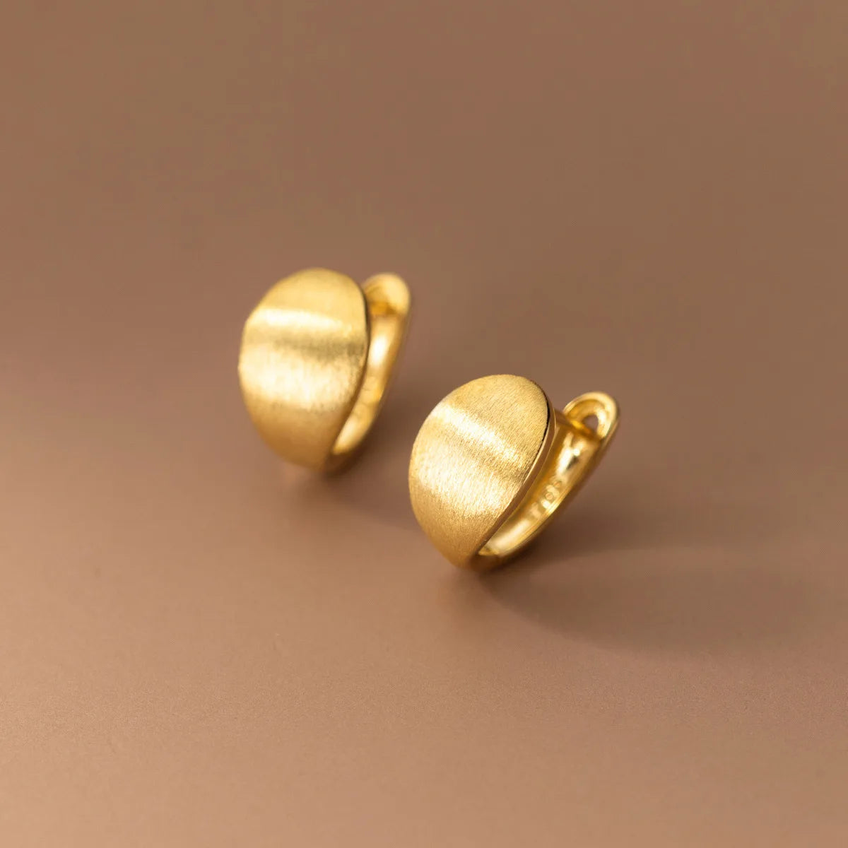 Fashion Jewelry 925 Sterling Silver Statement 18k Gold Plated Geometric Shape Small Hoop Earrings for Women