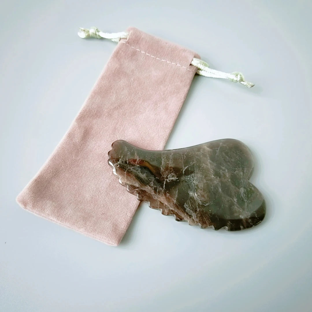 Huiying Hot Sale Natural Massage Stone Smoky Quartz Guasha Scraping Plate Jade Spiky Heart Tools Face