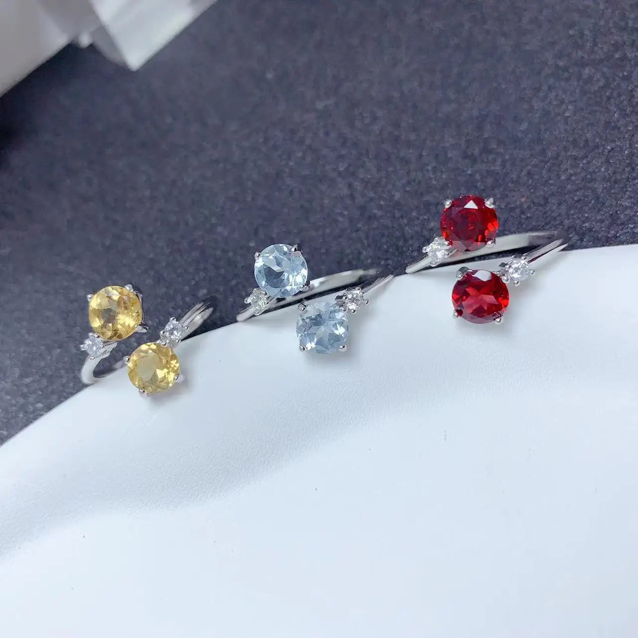 Hot Sale 925 Sterling Silver Natural Garnet Wedding Engagement Rings for Girls New Design Fashion Fine Jewelry