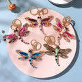 Portachiavi  Rainbow Color Inlaid Crystal Hollow Dragonfly Keychain Creative Exquisite Gift Animal Diamond Dragonfly Keychain