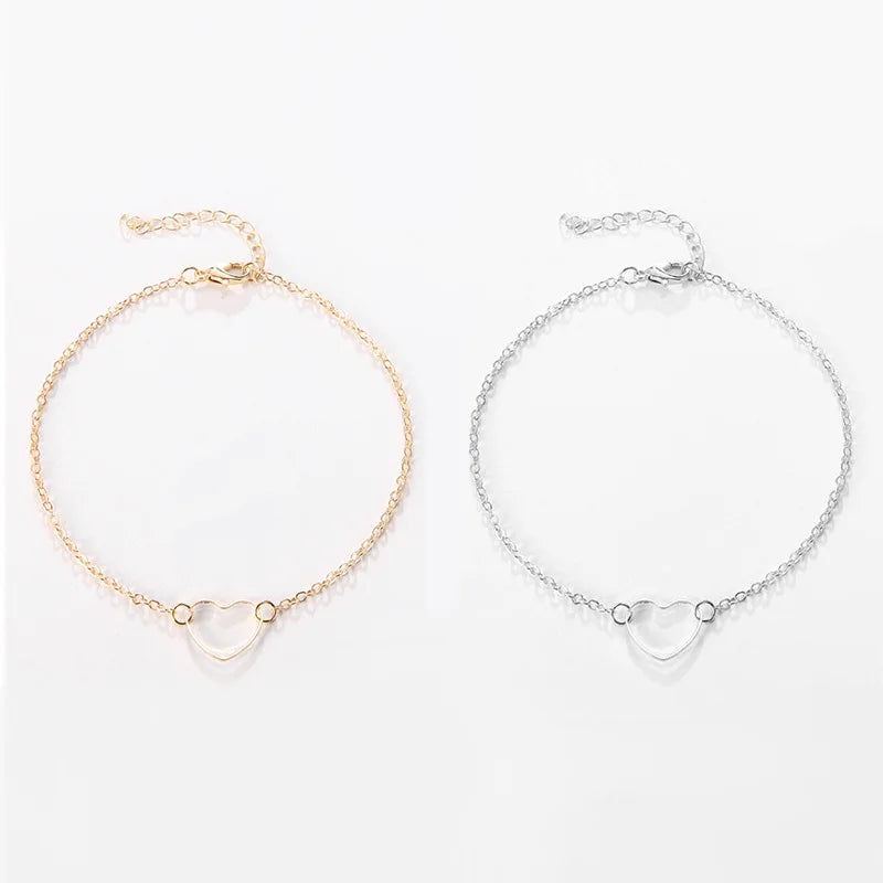 Versatile Vintage Hollow Heart Pendant Silver Plated Ankle Bracelet Simple Single Layer Chain for Women Party Occasion