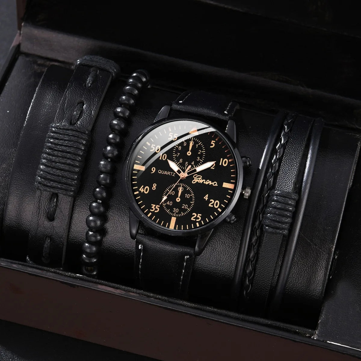 Fenyi Wholesale Fashion Business PU Bracelet Disc Belt Men Bracelet Watch Set