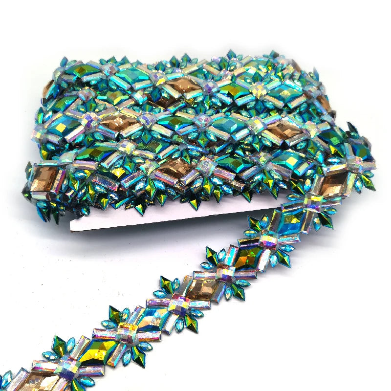 Hot Sale Carnival Costume Decoration Iron on Applique Rhinestones Stretch Crystal Trims for 2025 Carnival Shows