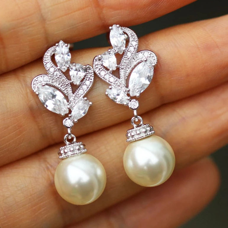 Huitan Flower Pearl Drop Dangle Earrings Marquis Zircon Girls Lady Lovely Silver Sweet Romantic Earrings Pearl