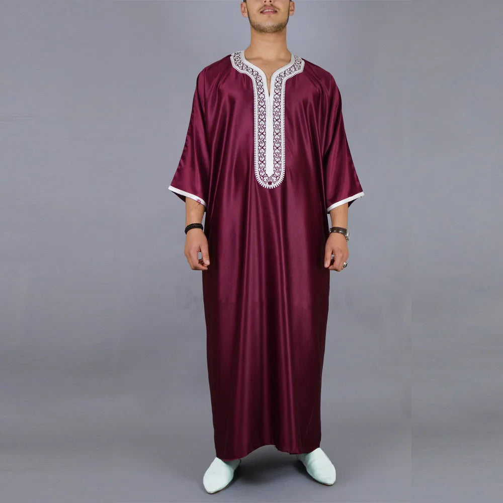 Custom Wholesale Middle East Qatar Style Jubbah Islamic Clothing Saudi Arabic Daffah Thobe for Muslim