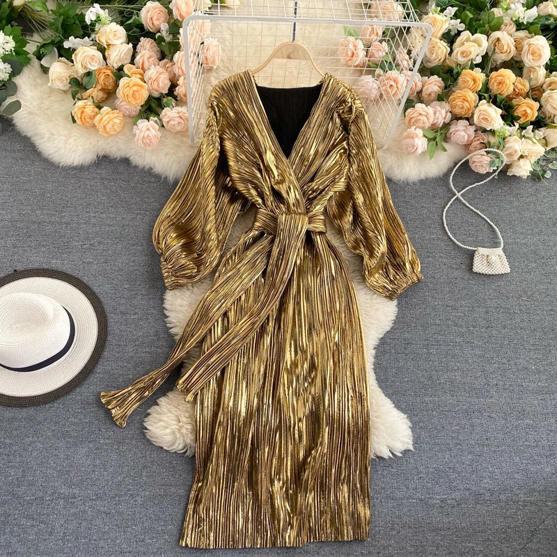 Wholesale European and American Ins Vintage Court Dress 2026 Spring New Style Temperament V-neck Lace up Waist Dress