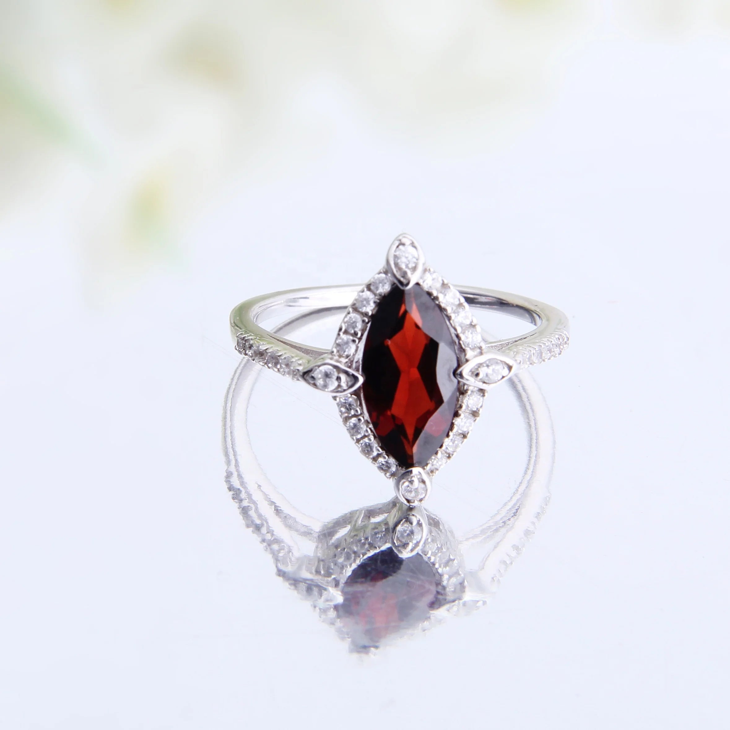 Abiding Dropshipping Natural Garnet Classic Rings Sterling 925 Silver Main Stone Rings for Party