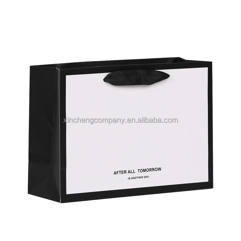 Wholesale  Printed Logo 250gsm  Paper Bag Food White Cardboard Carry Your Own Logo Pink Thank You to Go Paper Bag With Handle