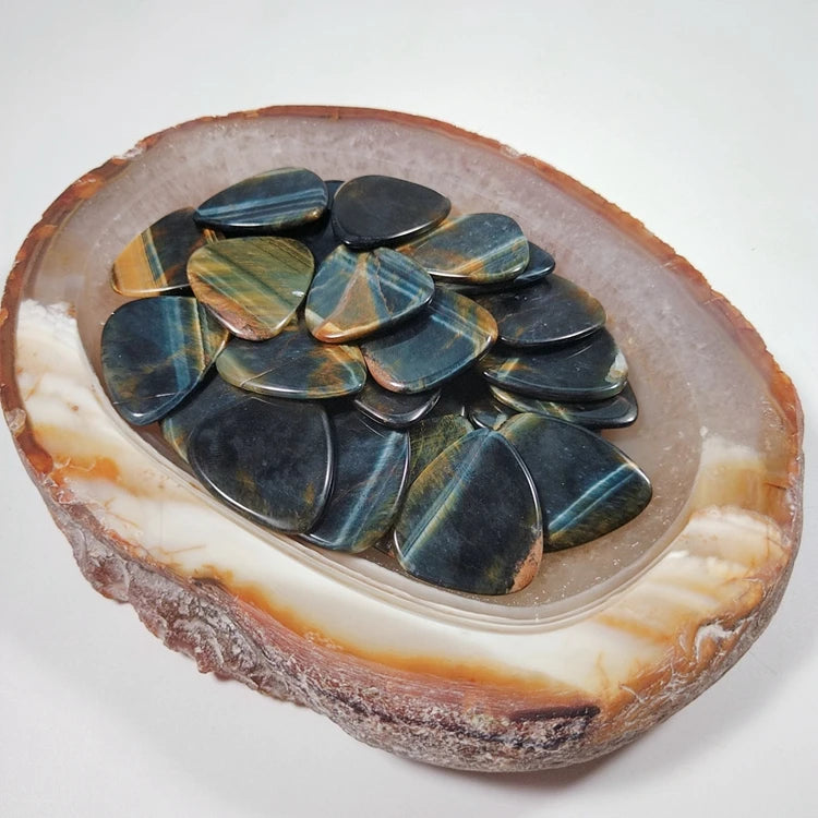 Huiying In Stock Hot Wholesale Blue Tiger Eye Guitar Accessories Picks