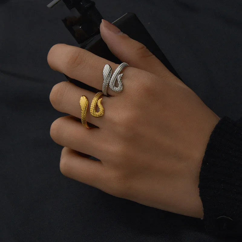 Wholesale Fashion Trend Jewelry Snake Shape Jewelry Ring for Women
