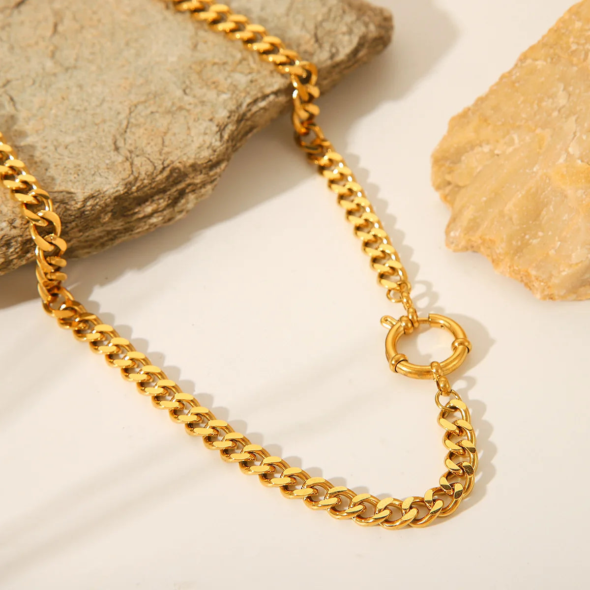 Hot Selling 18K Gold Plated  Stainless Steel Herringbone Chain  Necklace for Women Jewelry Gift Waterproof Hypoallergenic
