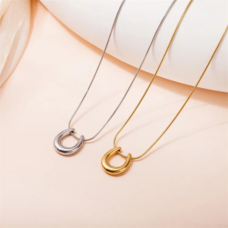 Hot Selling Stainless Steel Minimalist Fashion Jewelry Necklace Irregular 18k Gold Titanium Steel U-Shaped Necklace