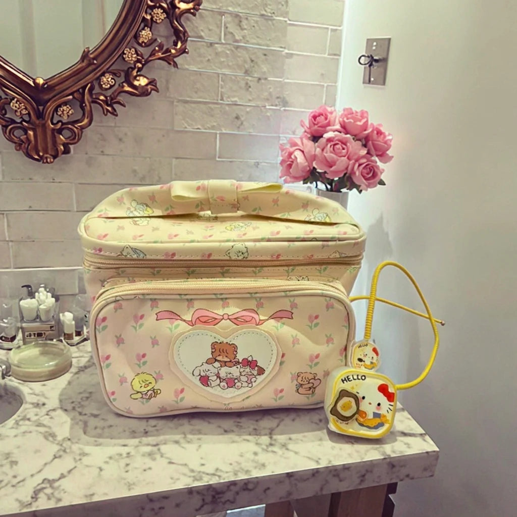 New Trend Large Makeup Bag Cartoon Printed Storage Designing Bag Beautiful Cosmetic case Multi-functional Portable Toiletry Bag